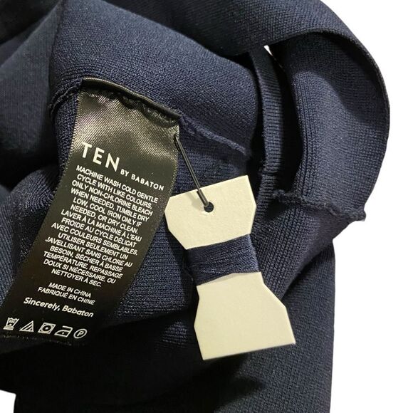 NEW Aritzia Ten by Babaton Retrospect Crop Sweater in Navy Blue Size Medium - Picture 12 of 12